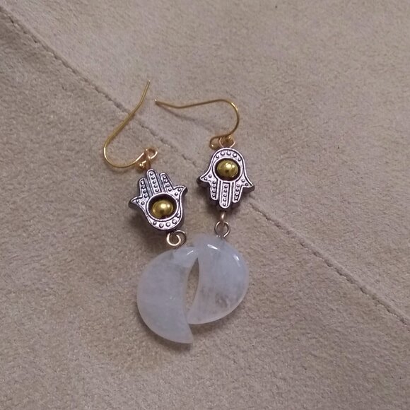 Luna Moon Goddess Earrings! Quartz Moons & Hamsa Hand - Protection & Blessings - Picture 11 of 14